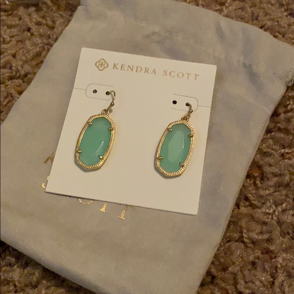 NWT Kendra Scott Ellie